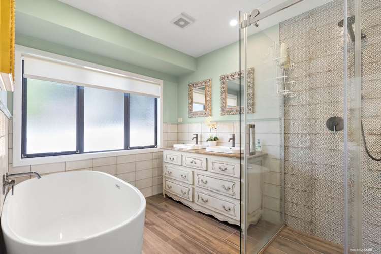 1169 Whangaparaoa Road Gulf Harbour_14