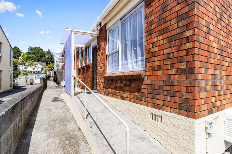 303A Devon Street West New Plymouth Central_12