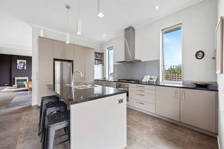 6 Brancott Place Flat Bush_13