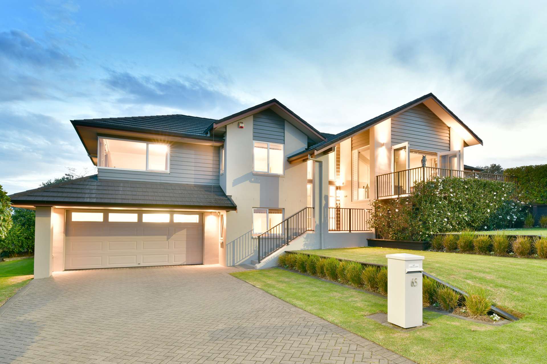 65 Chesterfield Way Orewa_0