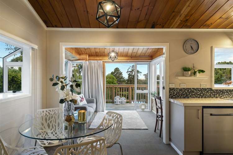 55 Jaemont Avenue Te Atatu South_25
