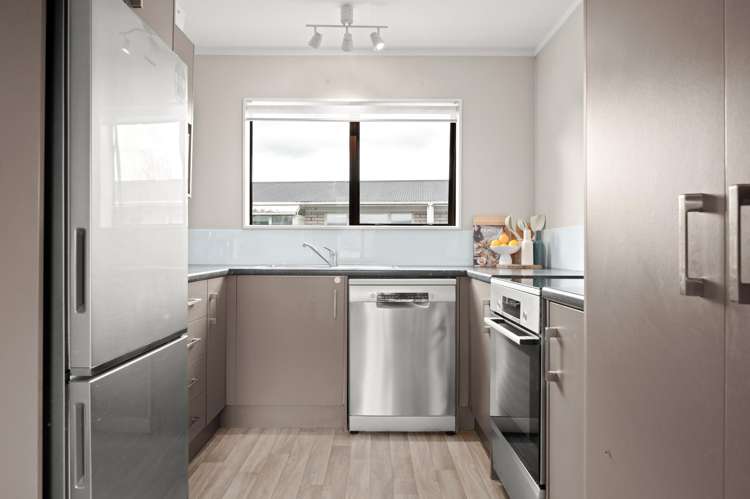 168a Tramway Road Enderley_10