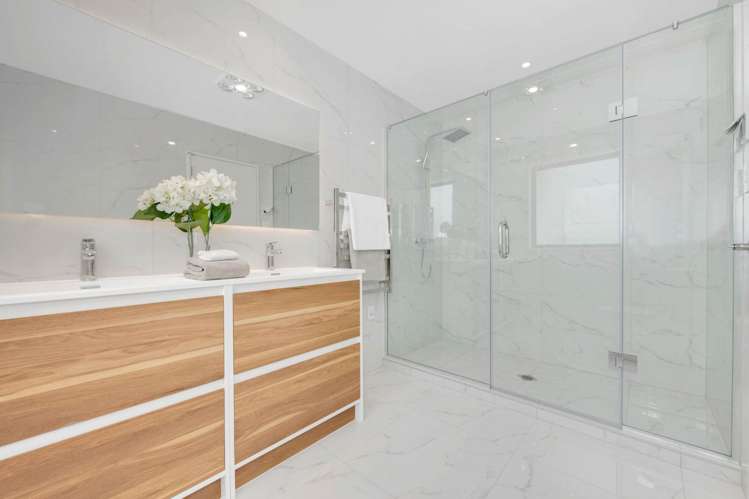 64 Koromeke Street Flat Bush_26