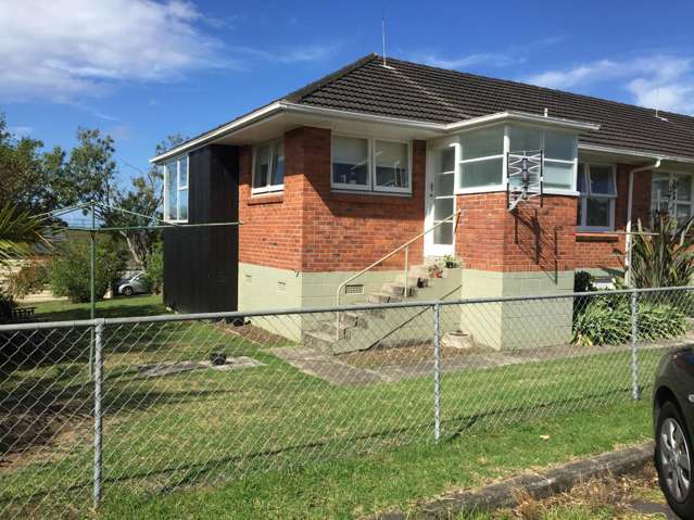 4/7 Hastings Road Mairangi Bay_1