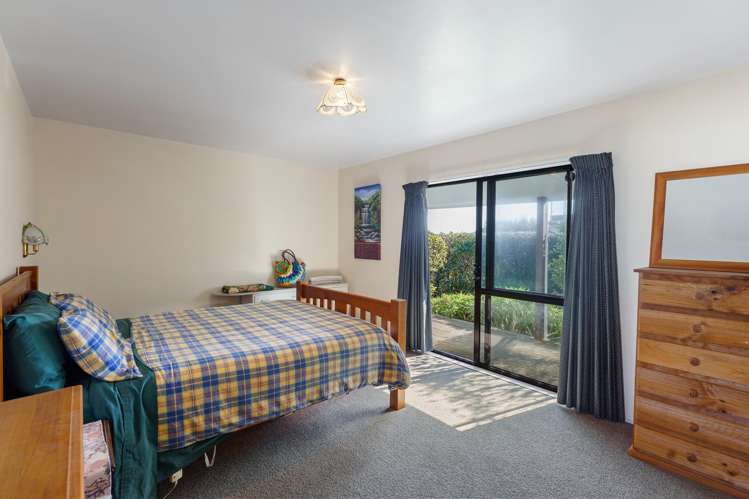 9 Moana Street Otaki Beach_10
