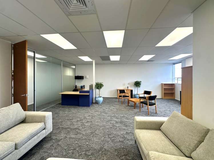Unit E1/88 Hinemoa Street Birkenhead_5