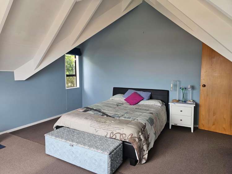 81 Renown Road Raumati South_16