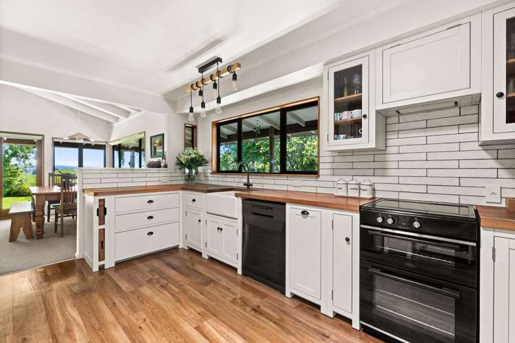 40 Longview Road Poraiti_14