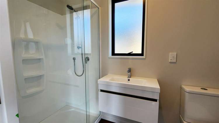 18a Guernsey Street Aranui_9