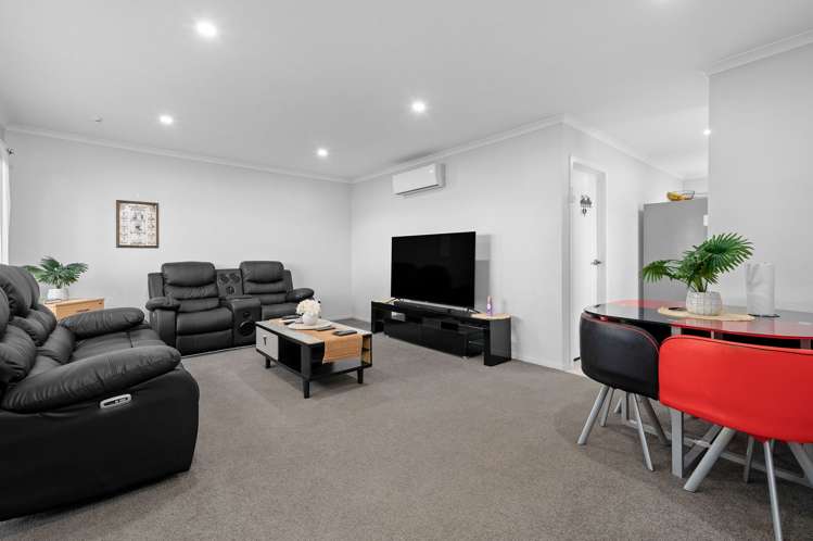3/15 Lyon Street_4