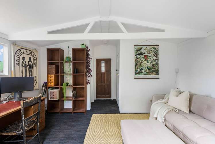 14 Bentleigh Avenue New Windsor_17