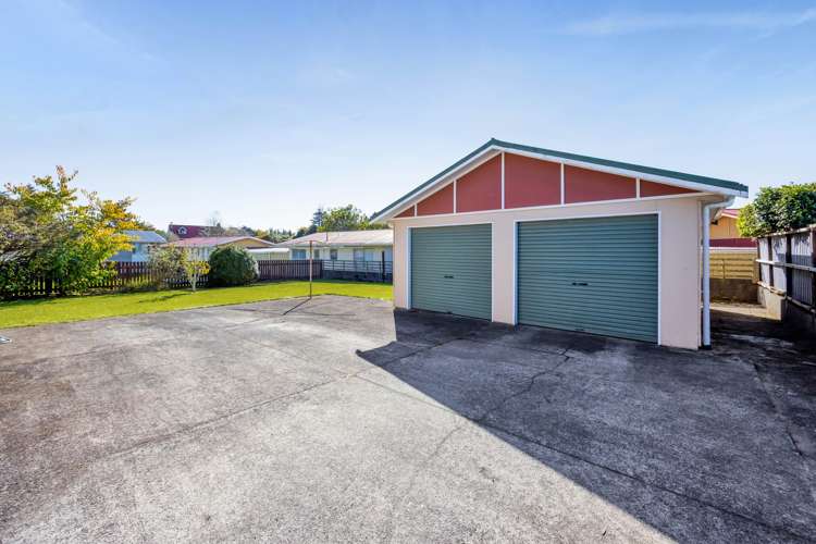 22 Karaka Street Inglewood_24