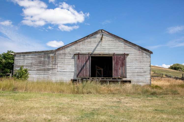 135 McIntosh Road Omakau_23