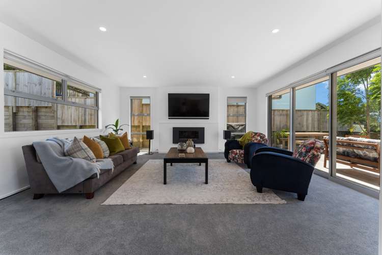 55b Paynters Avenue Strandon_5