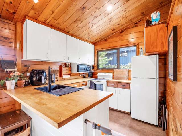 27 Ray Small Drive Papakura_4