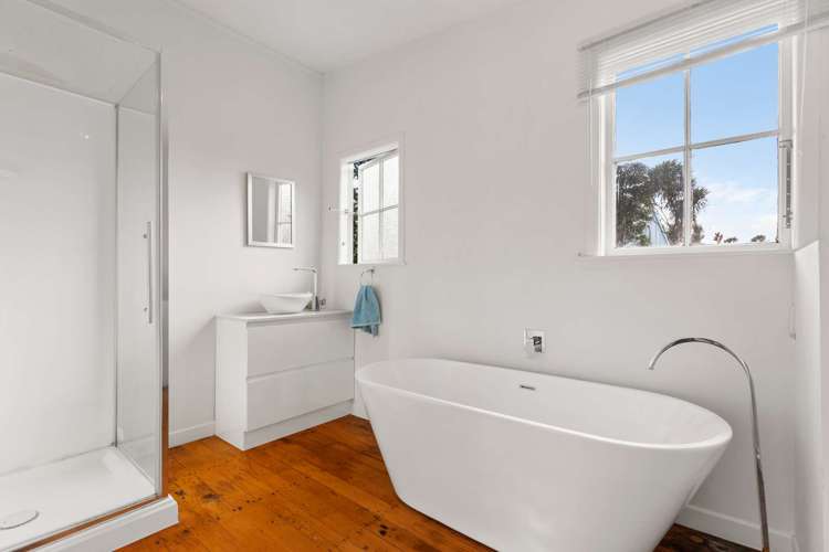 11 Green Lane Helensville_13