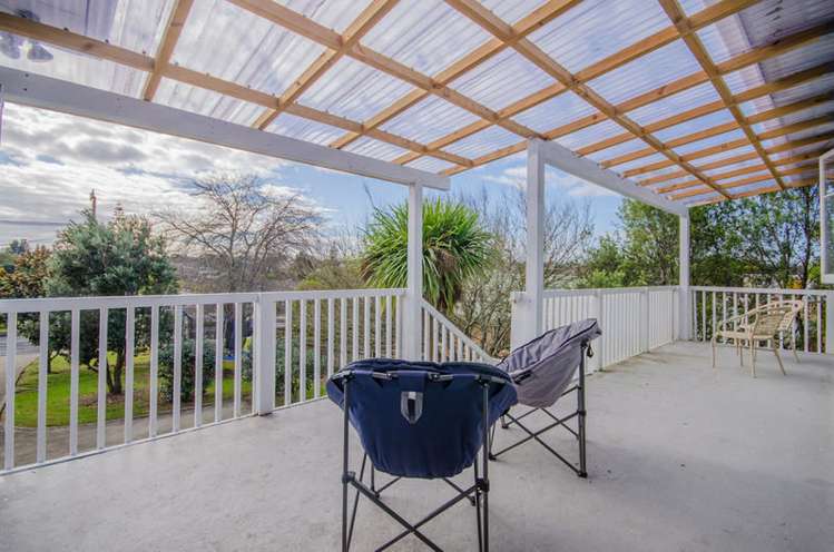 20 Taipari Road Te Atatu Peninsula_13