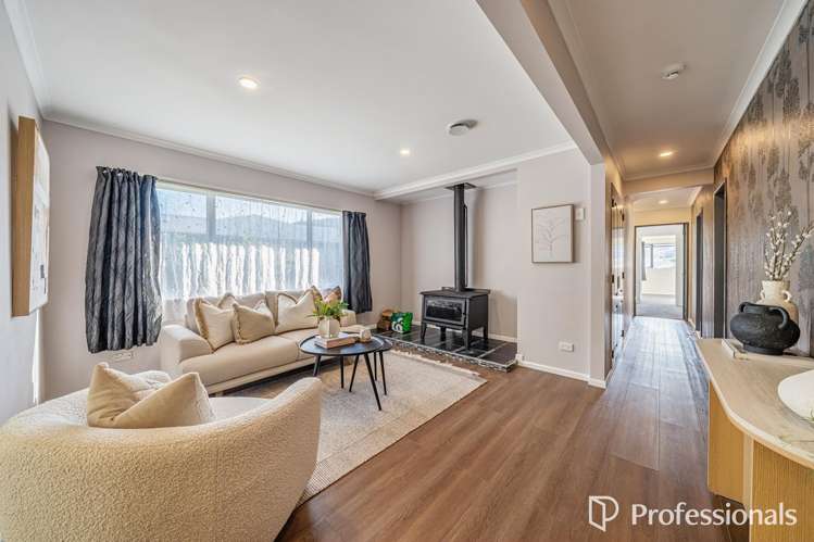 15 Kawatiri Grove Wainuiomata_2