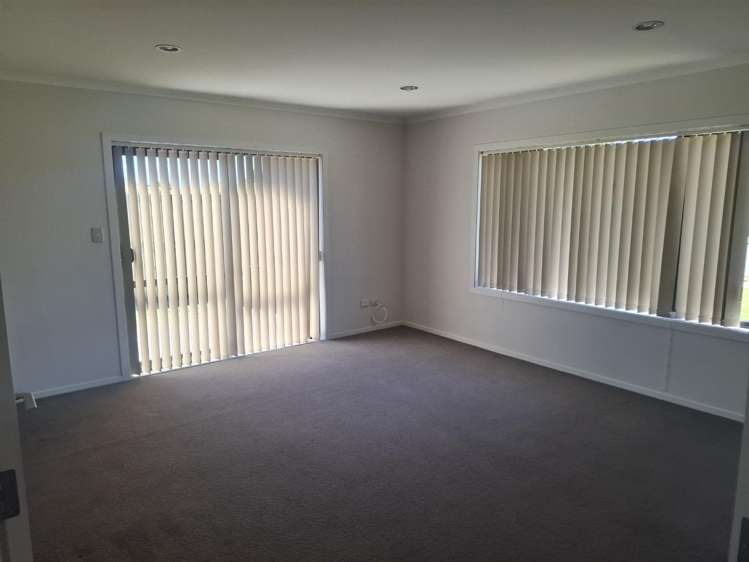 17 Ihimaera Terrace 1093_14