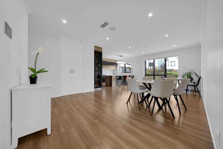 69 Koromeke Street Flat Bush_41