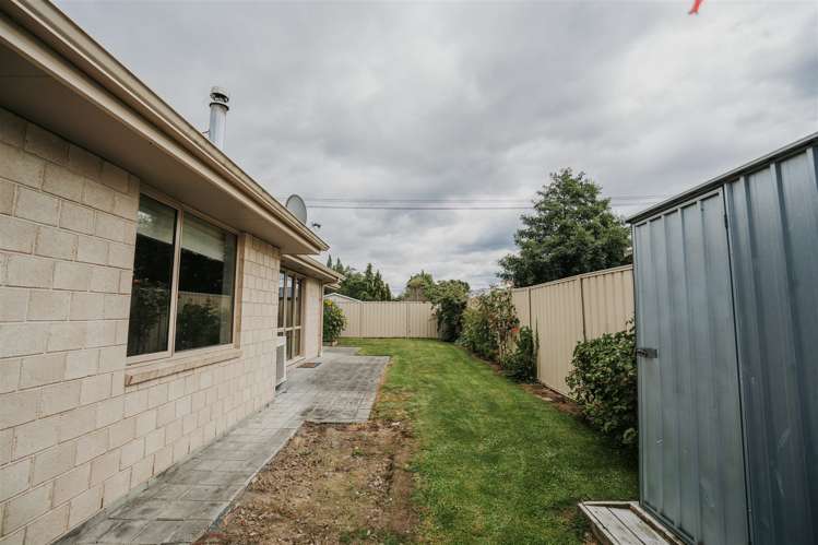 21 Burns Street Milton_32