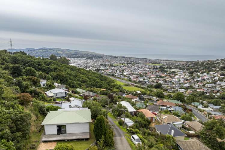 9 Robinson Street Lookout Point_23