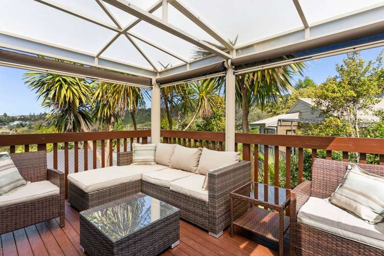 14 Longfellow Parade Glen Eden_28