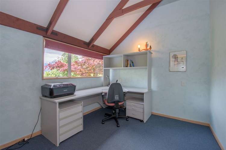 251 Fernhill Road Fernhill/Sunshine Bay_18