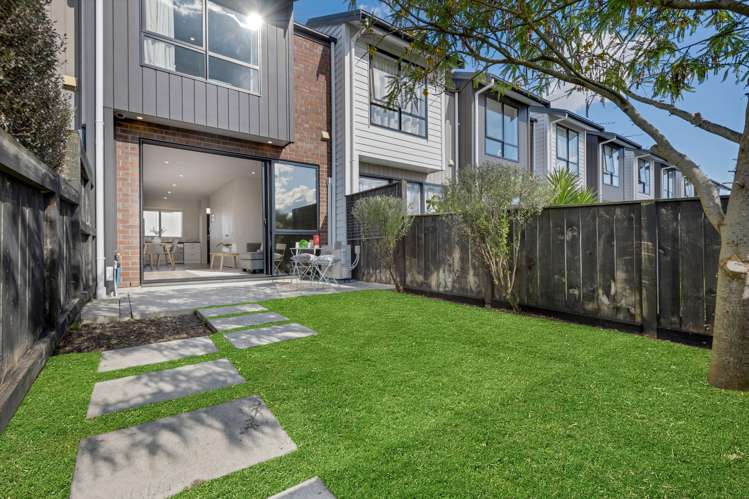 27 Walsh Road Papakura_11