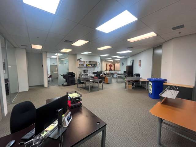 2 Osterley Way Manukau_2