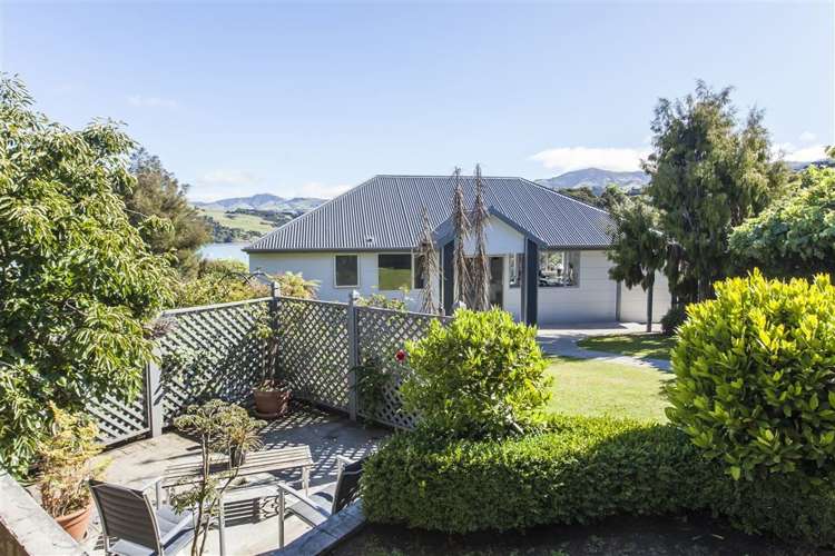 28 Selwyn Avenue Akaroa_19