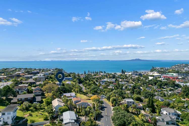 13 Carlisle Road Torbay_22