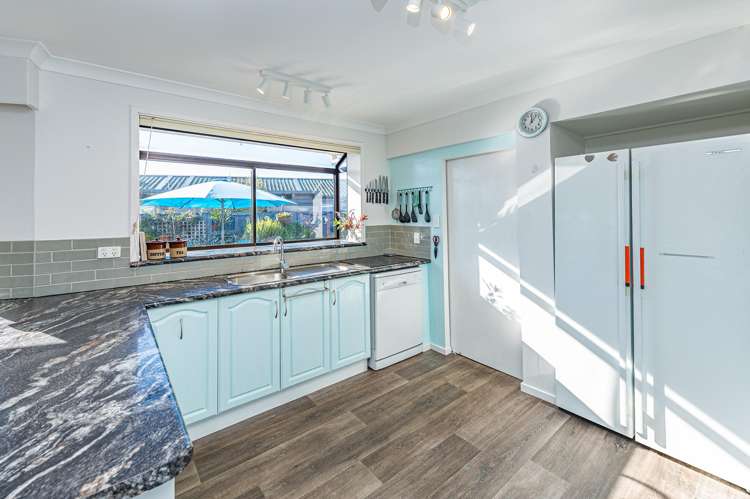 7 Exeter Crescent_4