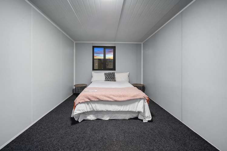 3 Blampied Road Otara_14