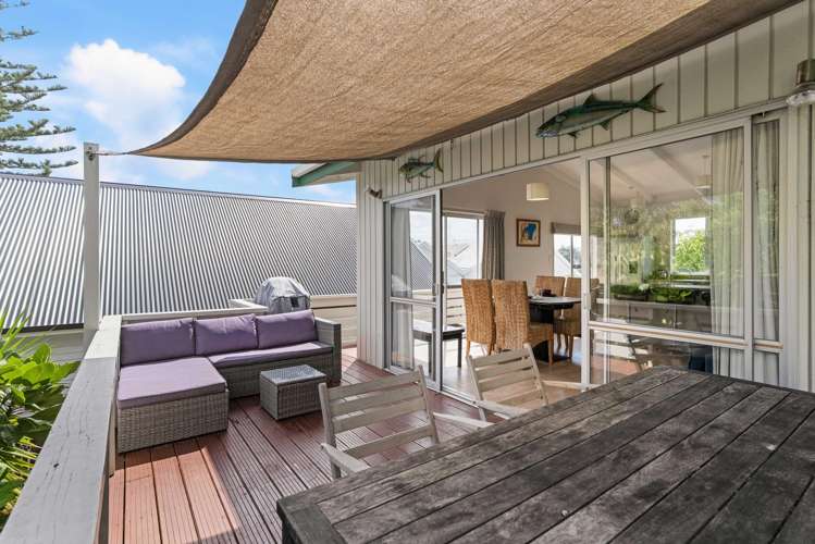 100 Charleston Avenue Whangamata_12