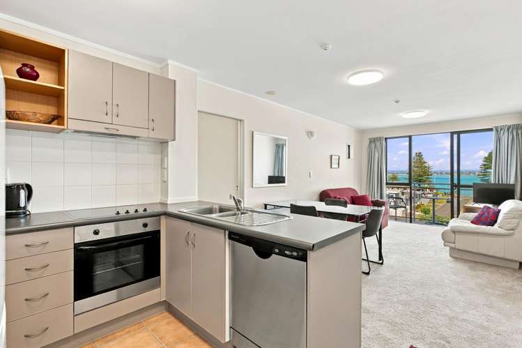 411/23 Maunganui Road (The Atrium) Mt Maunganui_8