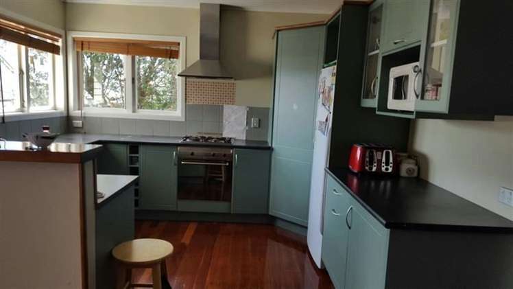 5 Mackenzie Street Te Atatu South_10