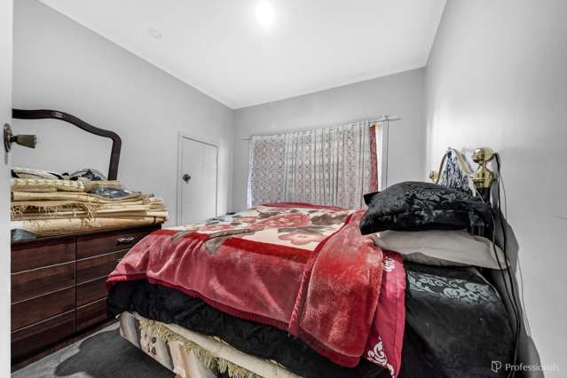 305 Massey Road Mangere East_4
