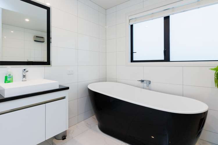 5 Freedom Drive Kelvin Grove_20