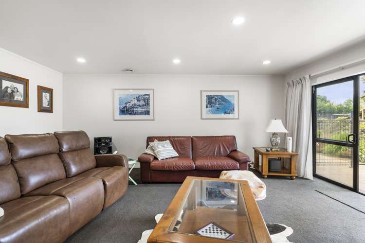 5 Len Garlick Place Pahurehure_9