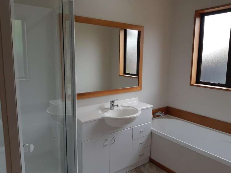 4 Pepperwood Place Shirley_9