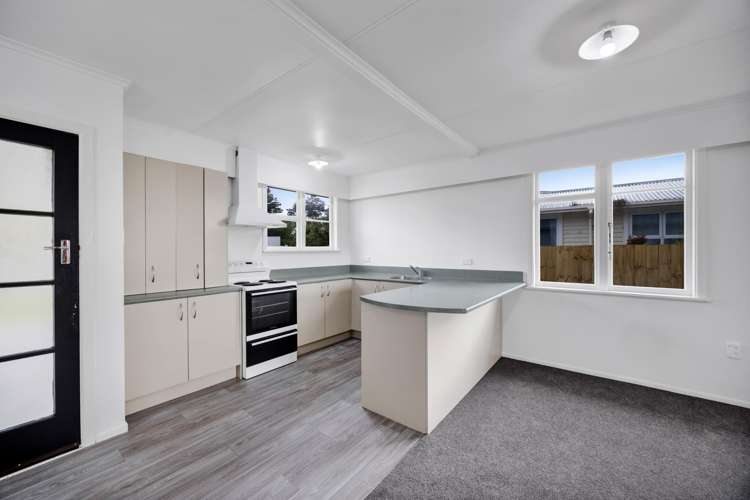 50 Ramanui Avenue Hawera_23