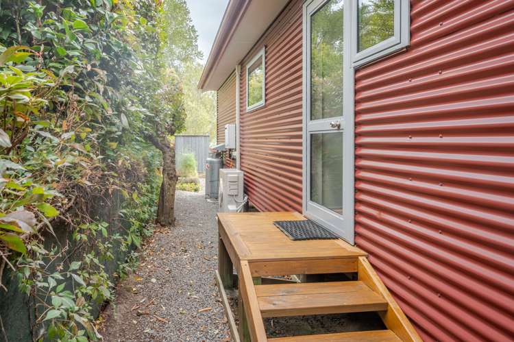 6 Kotlowski Road Takamatua_34