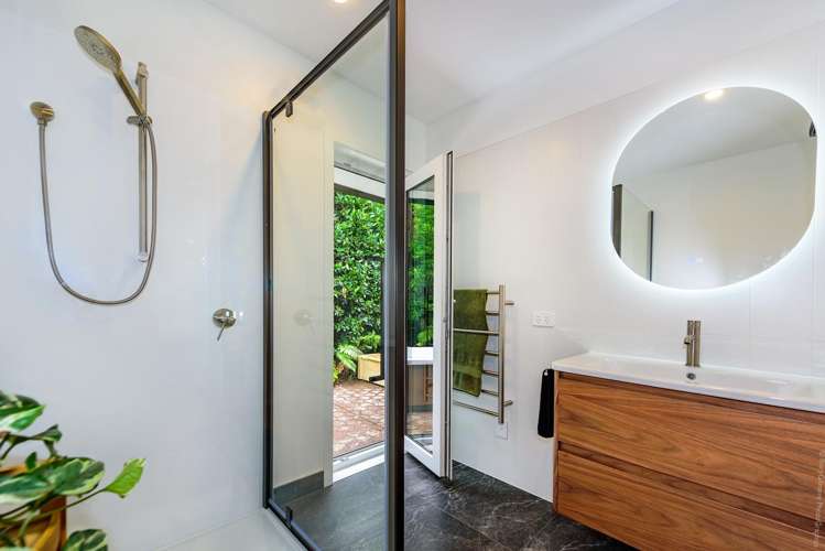 1 Zephyr Terrace Governors Bay_14