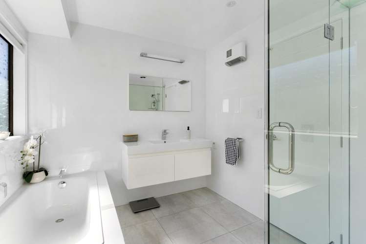 7 Pounamu Place Cockle Bay_16