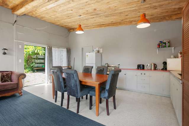 210A Goble Road Komata_2