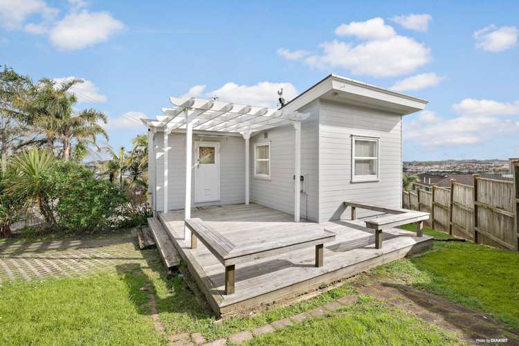 1/592 East Coast Road Pinehill_17