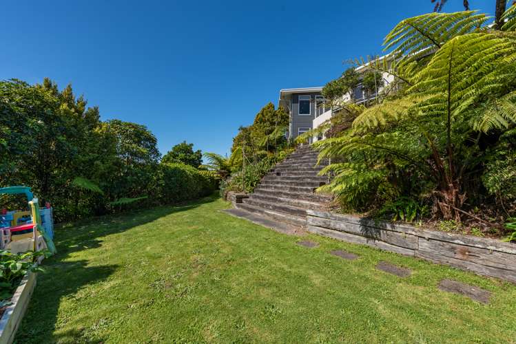 9 Caughley Grove Karori_3