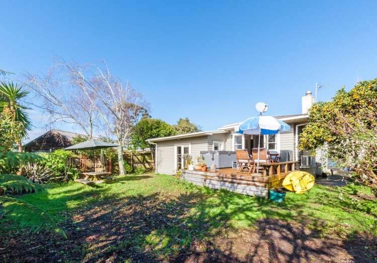 6 Ingleby Place Kelston_5