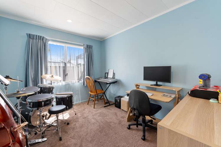 2/33 Overton Road Papatoetoe_6